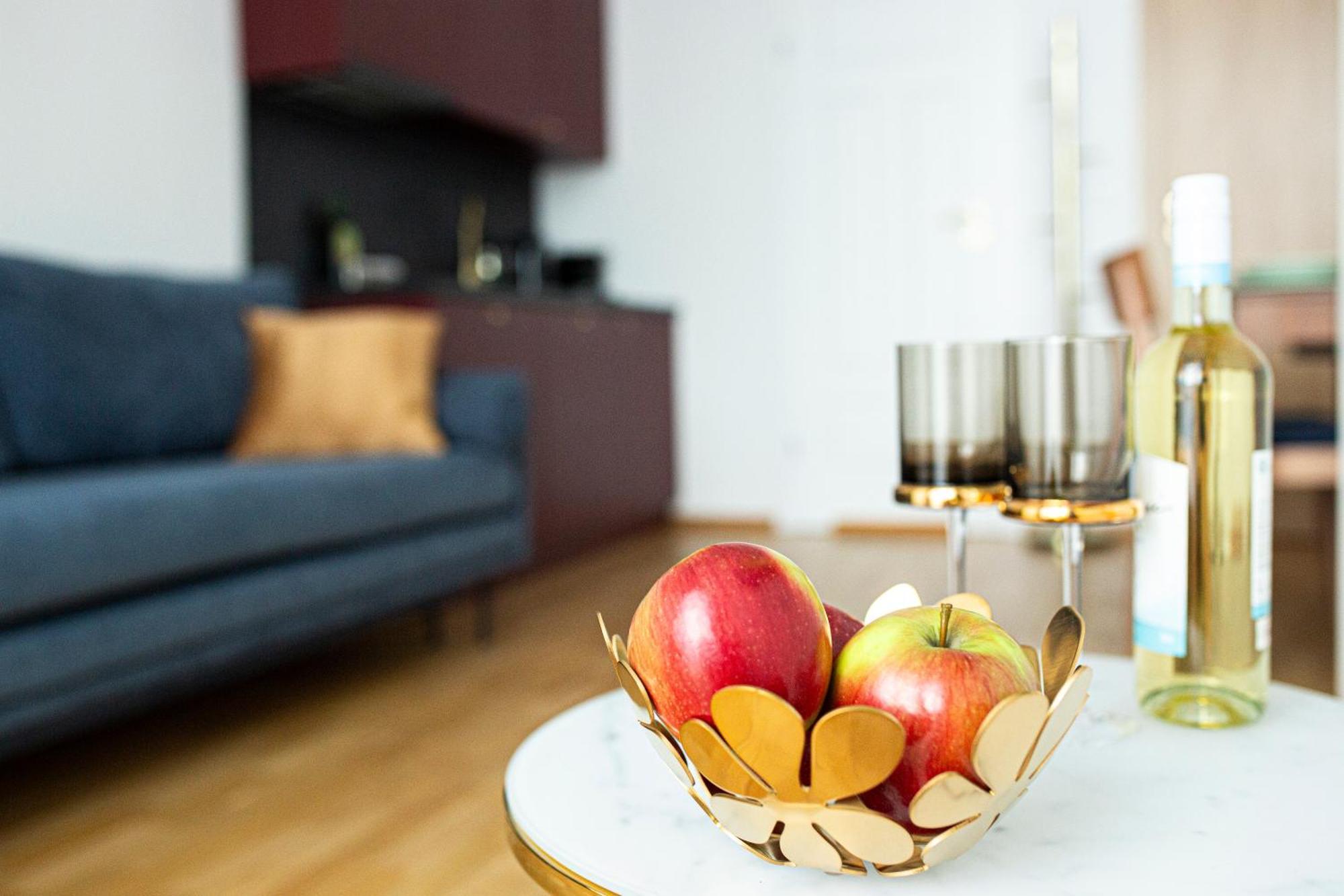 Unique Style Apartments Old Town - 25 Min From The Airport - By Homelike คราคูฟ ภายนอก รูปภาพ