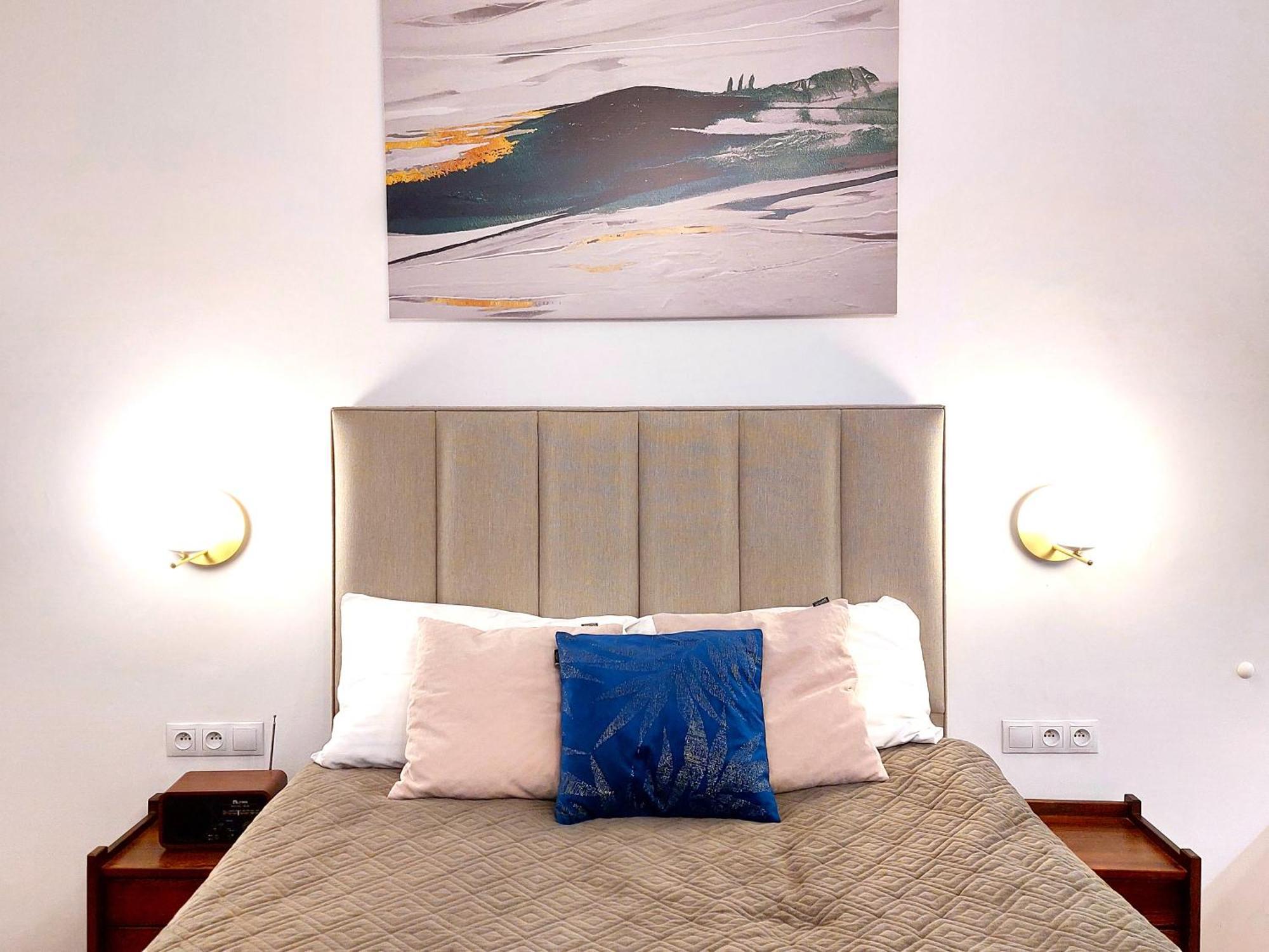 Unique Style Apartments Old Town - 25 Min From The Airport - By Homelike คราคูฟ ห้อง รูปภาพ