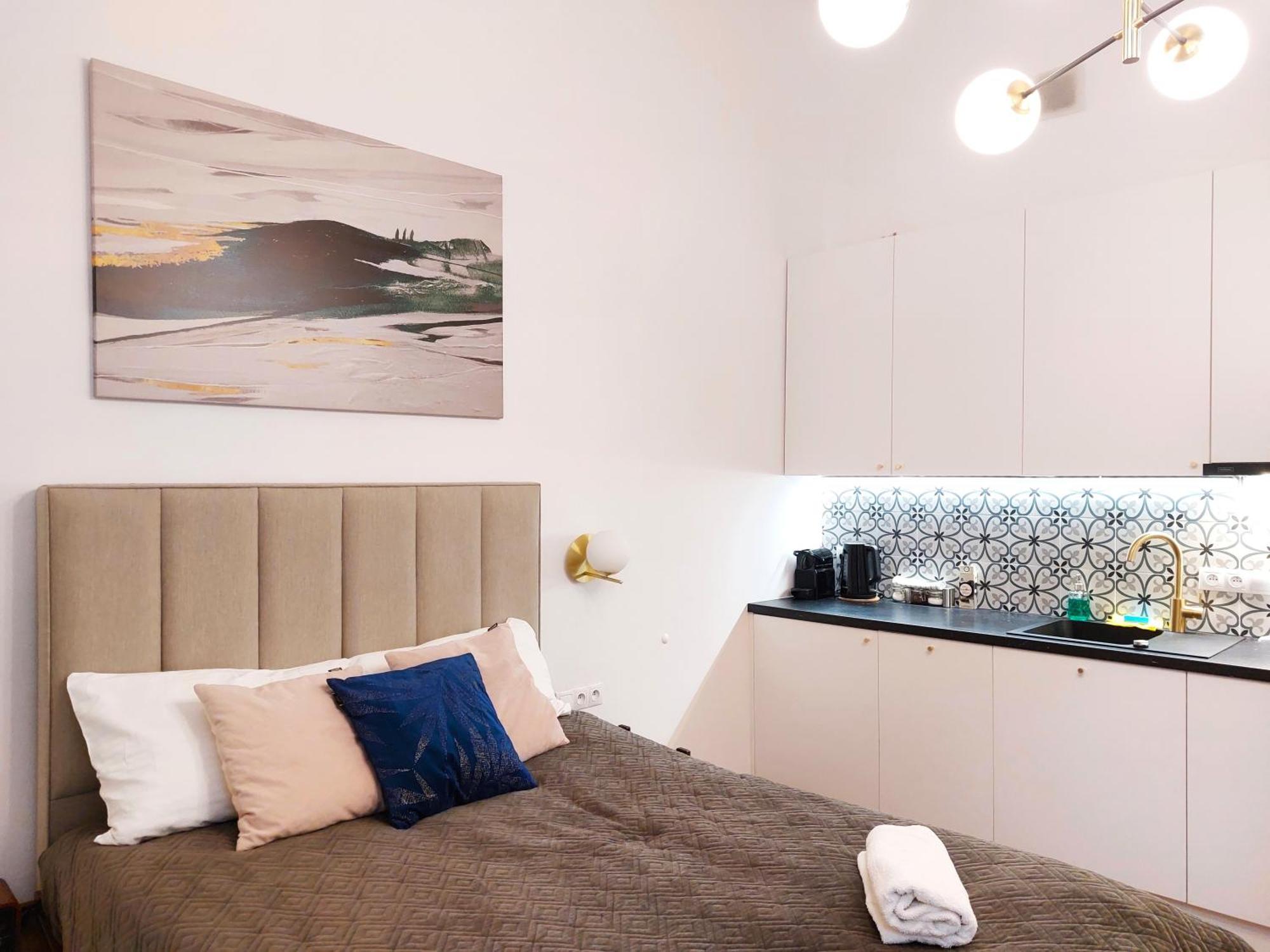 Unique Style Apartments Old Town - 25 Min From The Airport - By Homelike คราคูฟ ห้อง รูปภาพ